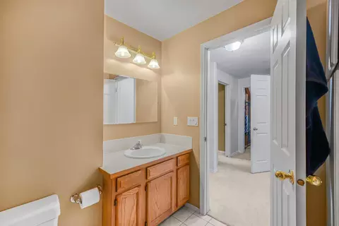 Bath - 12738 E Apache Pass Rd, Spokane, WA 99206 photo 5 of 6