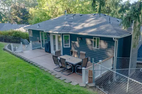 Exterior - 12738 E Apache Pass Rd, Spokane, WA 99206 photo 9 of 11
