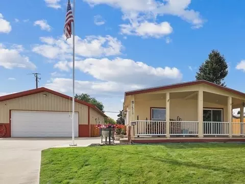 18710 E Marlin Dr, Spokane Valley, WA 99027