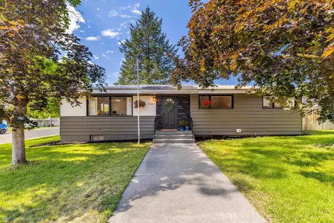 3205 W Houston Ave, Spokane, WA 99208