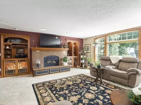 2605 E Hillcrest Dr, Colbert, WA 99005 photo 4