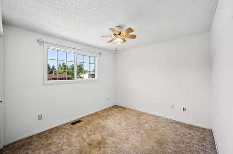 606 E Wilding Ave, Spokane, WA 99208 photo 13