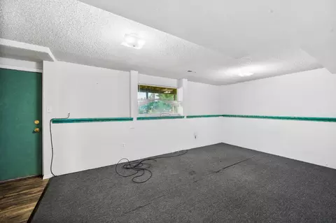 606 E Wilding Ave, Spokane, WA 99208 photo 14