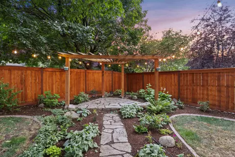 10008 E Augusta Ave, Spokane Valley, WA 99206 photo 27