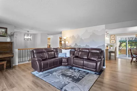10008 E Augusta Ave, Spokane Valley, WA 99206 photo 13