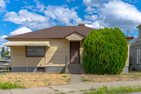 2818 N Ruby St, Spokane, WA 99207
