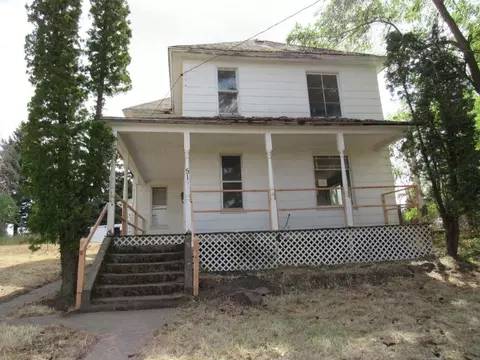 519 S Summit St, Rosalia, WA 99170