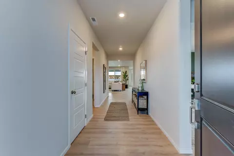 6 E Pheasant Bluff Ave, Spokane, WA 99224 photo 2