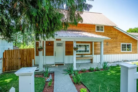 743 N Elm St, Colville, WA 99114
