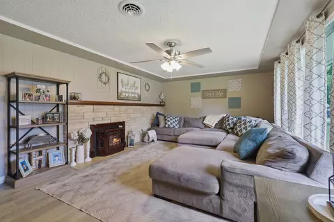 Living - 11105 E 8th Ave, Spokane Valley, WA 99206 photo 1 of 1