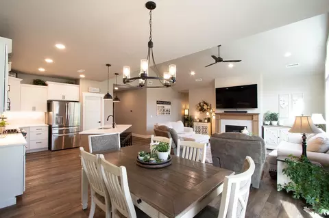 Dining - 1010 E Handy Rd, Colbert, WA 99005 photo 1 of 1