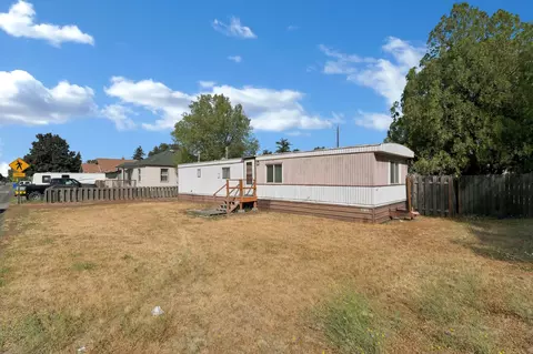 4815 E 3rd Ave, Spokane Valley, WA 99212 photo 2