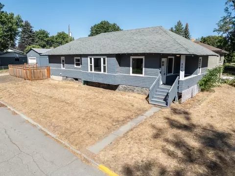 204 N 5th St, Cheney, WA 99004