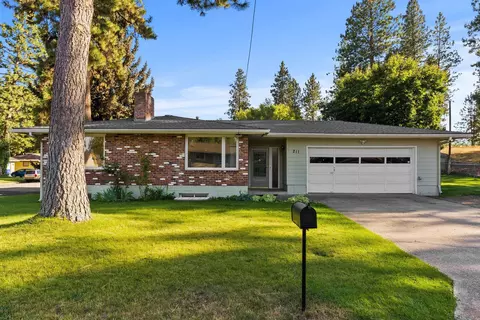 211 Holland Ave, Spokane, WA 99218