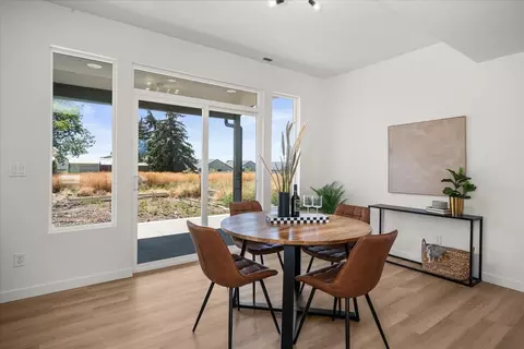2011 W Walker Ave, Spokane, WA 99208 photo 7