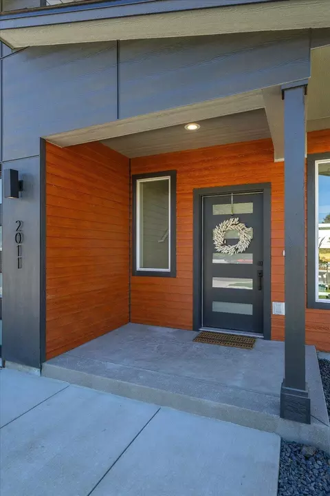 2011 W Walker Ave, Spokane, WA 99208 photo 2