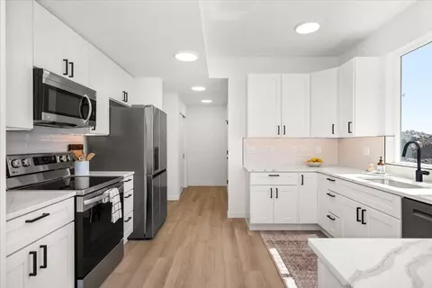 2011 W Walker Ave, Spokane, WA 99208 photo 10