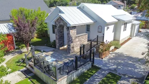 642 N Oak St, Colville, WA 99114