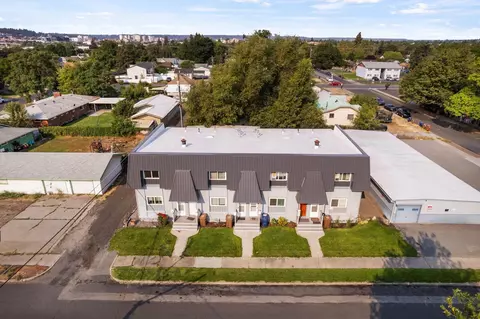 1017 N Crestline St, Spokane, WA 99202