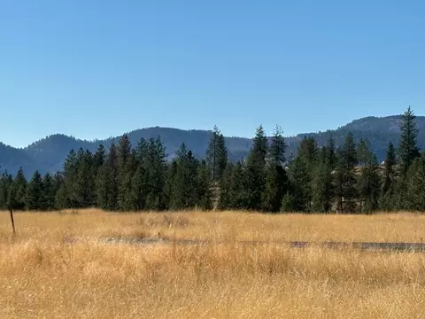 5185 Highway 25 S, Hunters, WA 99137