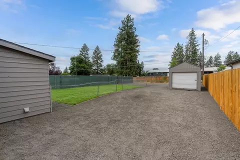 Exterior - 7005 E 9th Ave, Spokane Valley, WA 99212 photo 5 of 12