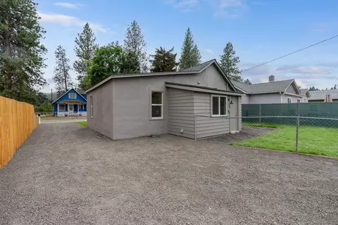 Exterior - 7005 E 9th Ave, Spokane Valley, WA 99212 photo 6 of 12