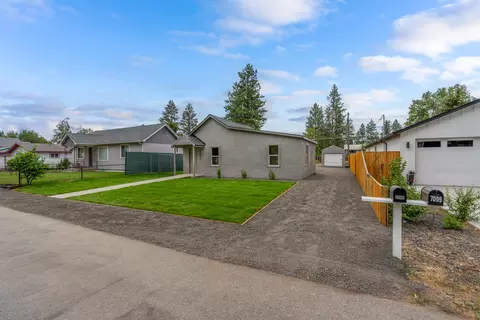 Exterior - 7005 E 9th Ave, Spokane Valley, WA 99212 photo 3 of 12