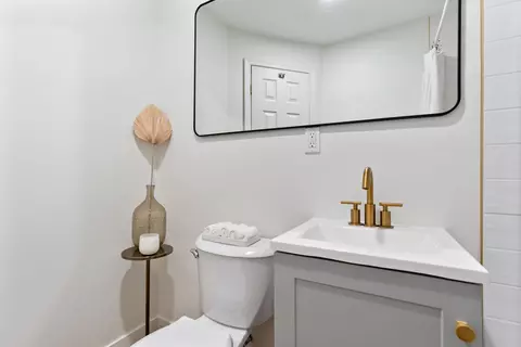 Bath - 7005 E 9th Ave, Spokane Valley, WA 99212 photo 2 of 2