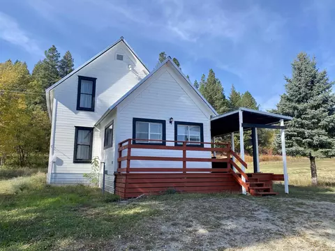 19762 Westside Calispel Rd, Cusick, WA 99119 photo 3