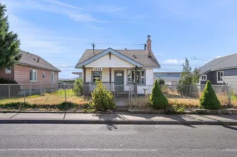 5208 E Commerce Ave, Spokane, WA 99212 photo 2