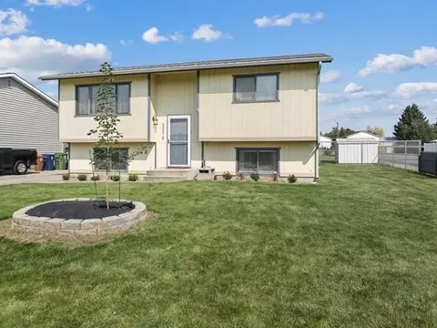3227 E Garnet Ave, Spokane, WA 99217