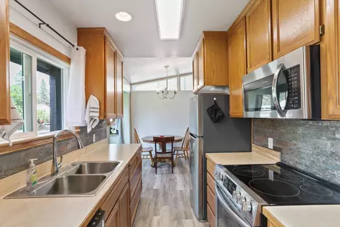 6822 N Stevens St, Spokane, WA 99208 photo 7