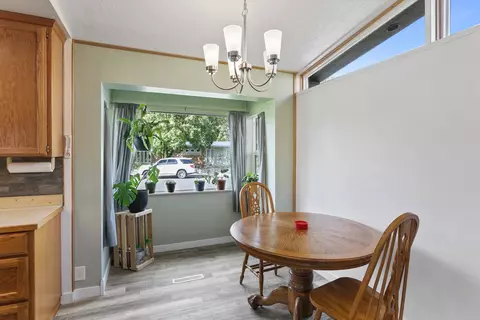 6822 N Stevens St, Spokane, WA 99208 photo 8