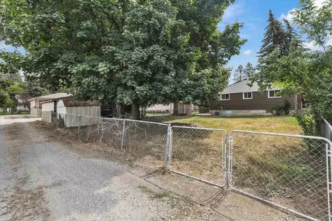 Exterior - 3519 E 9th Ave, Spokane, WA 99208 photo 1 of 4