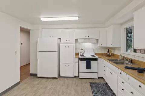 Kitchen - 3519 E 9th Ave, Spokane, WA 99208 photo 3 of 3