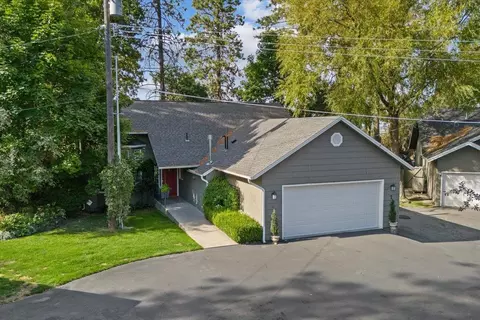 1113 E 16th Ave # 7, Spokane, WA 99203
