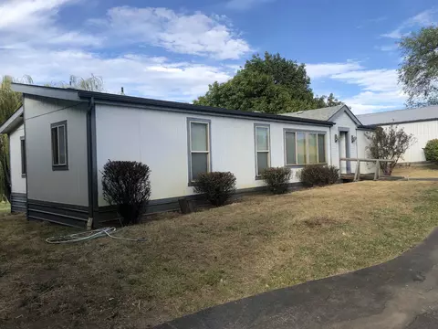4919 E Stoneman Rd, Spokane, WA 99217 photo 2