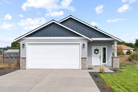 17401 E Alki Ln, Spokane Valley, WA 99016