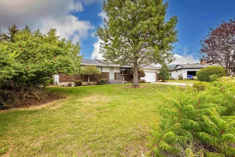 15223 E Upland Dr, Spokane Valley, WA 99216