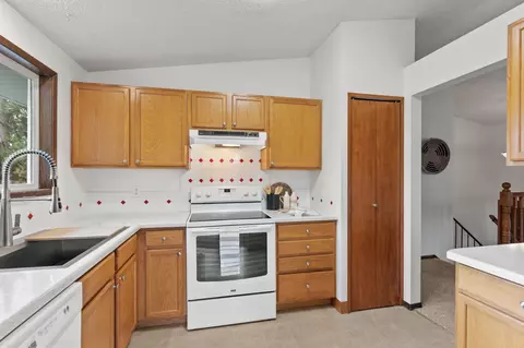 1726 E 59th Ave, Spokane, WA 99223 photo 10