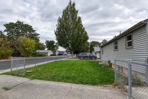 1848 E Marshall Ave, Spokane, WA 99207 photo 14
