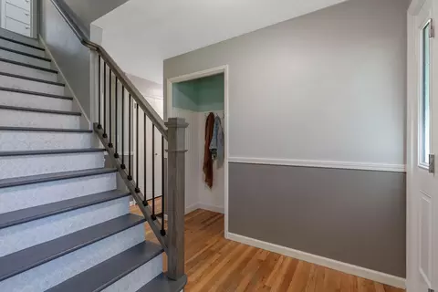 Entry Way - 12511 E 19th Ave, Spokane Valley, WA 99216 photo 2 of 4