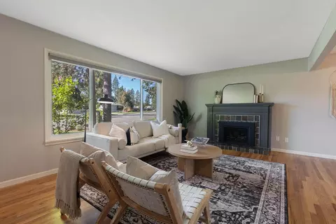 Living - 12511 E 19th Ave, Spokane Valley, WA 99216 photo 3 of 9
