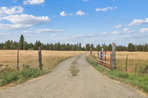 7022 W Hallett Rd, Spokane, WA 99224