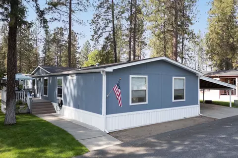 15007 N Chesapeake Ln, Mead, WA 99021