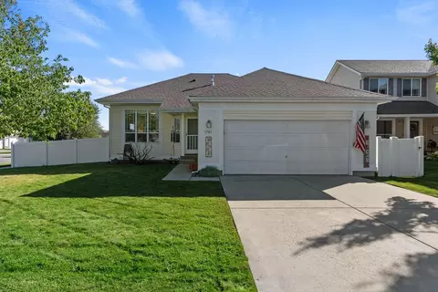 1701 W Cimarron Ln, Spokane, WA 99208