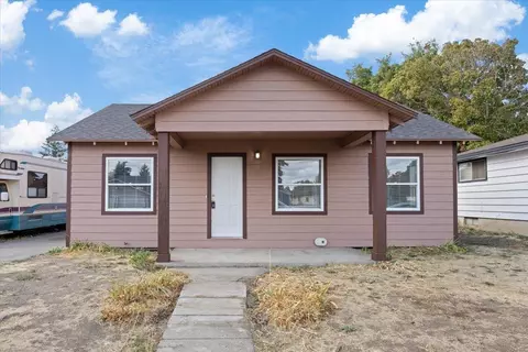 4923 N Napa St, Spokane, WA 99207