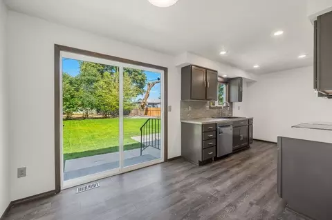 625 E Lyons Ave, Spokane, WA 99208 photo 6