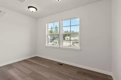 Other - 2120 E 33rd Ave, Spokane, WA 99203 photo 5 of 7