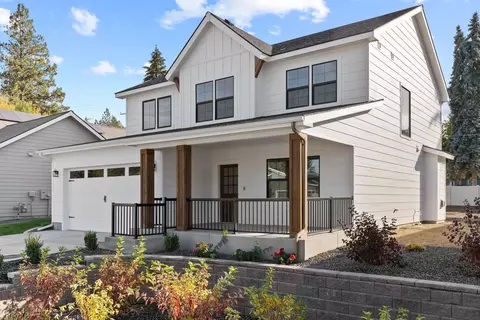 Exterior - 2120 E 33rd Ave, Spokane, WA 99203 photo 3 of 9